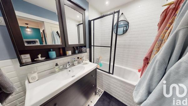 Appartement 3 pièces de 60 m² à Vaux-le-Pénil (77000)