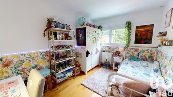 Appartement 3 pièces de 60 m² à Vaux-le-Pénil (77000)