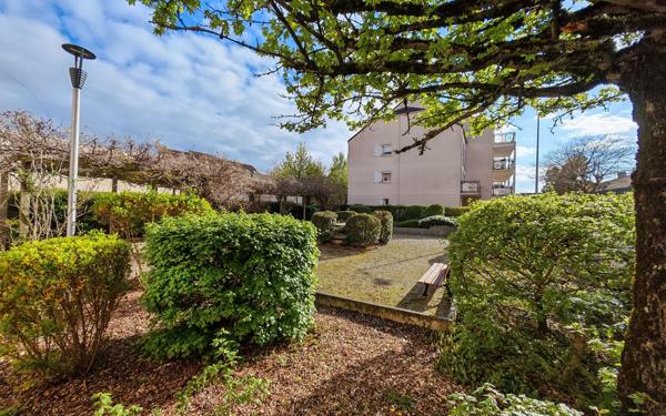 Appartement à vendre    3 pièces • 60,18 m2 Montgeron