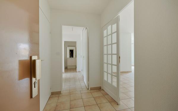 Appartement à vendre    3 pièces • 60,18 m2 Montgeron