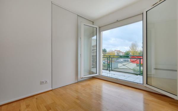 Appartement à vendre    3 pièces • 60,18 m2 Montgeron