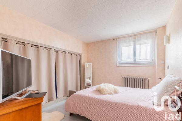 Maison à vendre 10 pièces 162 m² Longjumeau