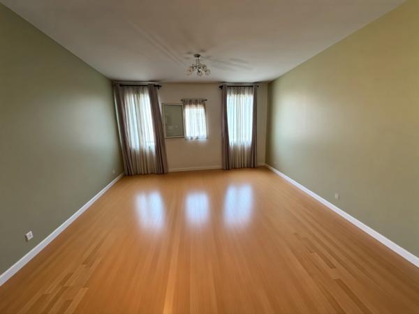 Appartement 3 pièces – 64,50 m² – 2ᵉ étage avec ascenseur – Plein Centre-Ville de Pontoise (95)