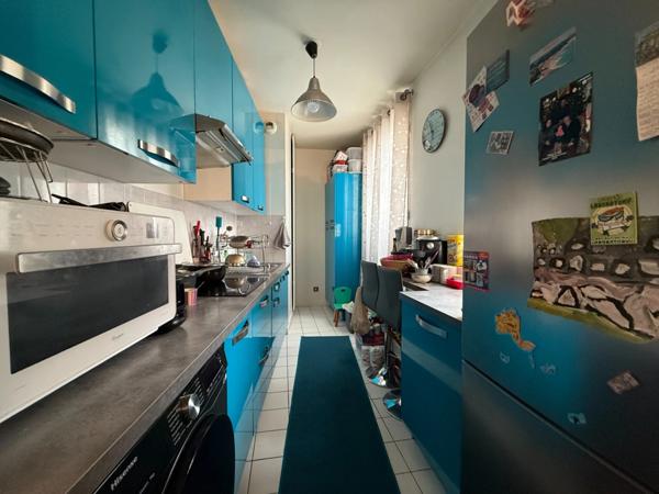 Appartement 3 pièces – 64,50 m² – 2ᵉ étage avec ascenseur – Plein Centre-Ville de Pontoise (95)