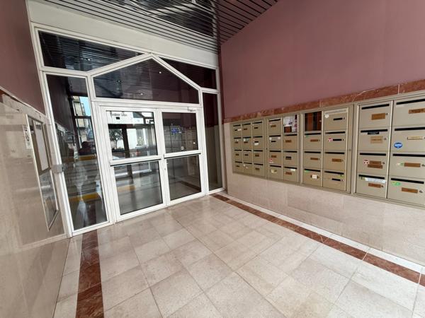 Appartement 3 pièces – 64,50 m² – 2ᵉ étage avec ascenseur – Plein Centre-Ville de Pontoise (95)