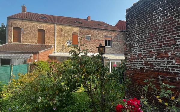 Maison à vendre    7 pièces • 207 m2 Onnaing