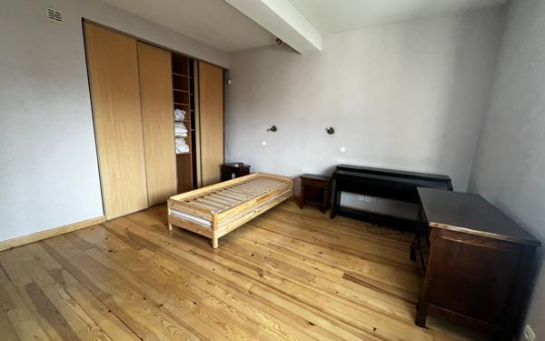 Maison à vendre    7 pièces • 207 m2 Onnaing