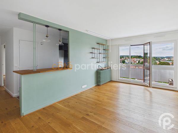 Location
                Appartement76,35 m² - 3 Pièces -
                    CLAMART (92140)