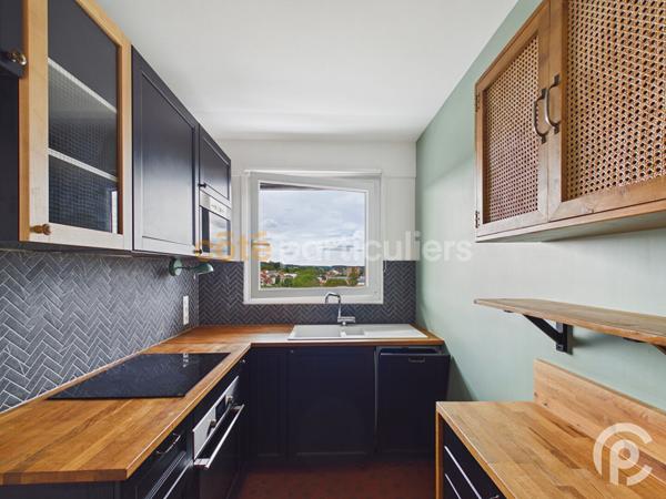 Location
                Appartement76,35 m² - 3 Pièces -
                    CLAMART (92140)