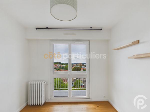 Location
                Appartement76,35 m² - 3 Pièces -
                    CLAMART (92140)