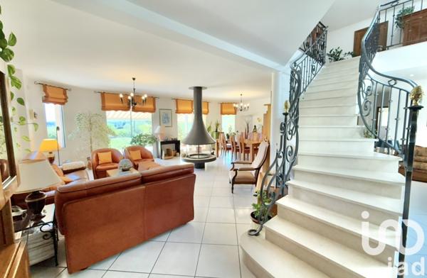 Maison à vendre 9 pièces 250 m² Orthez