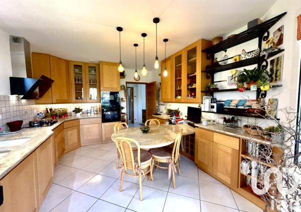 Maison à vendre 9 pièces 250 m² Orthez