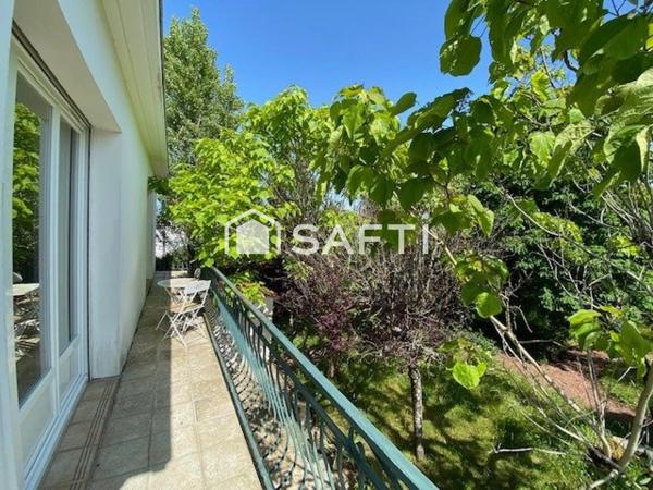 REZE- Maison familiale de 200 m² avec un appartement individuel de 60m²