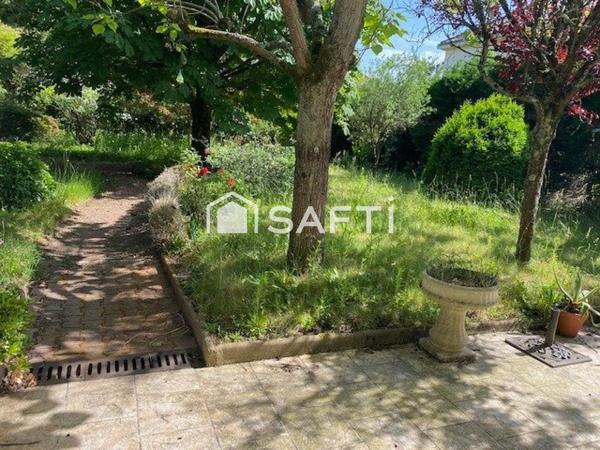 REZE- Maison familiale de 200 m² avec un appartement individuel de 60m²