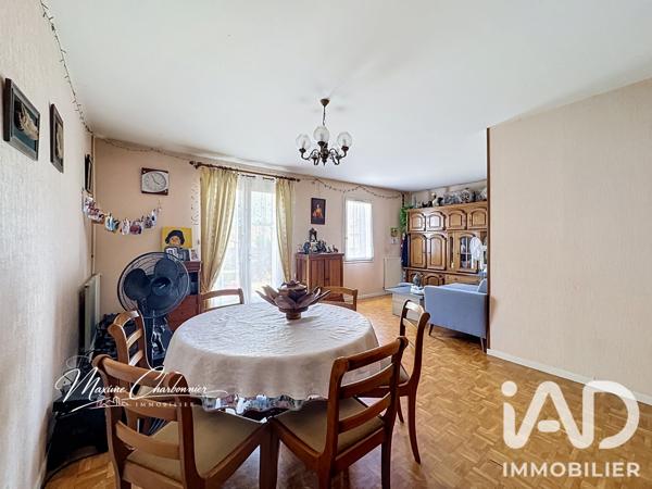 Maison à vendre 4 pièces 88 m² Vert-Saint-Denis