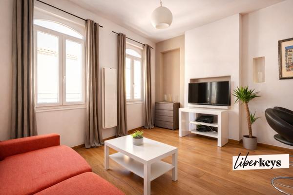 EXCLUSIVITÉ – Vieux-Port – Rentabilité 13 % – Appartement 2 pièces de 40 m² entièrement équipé