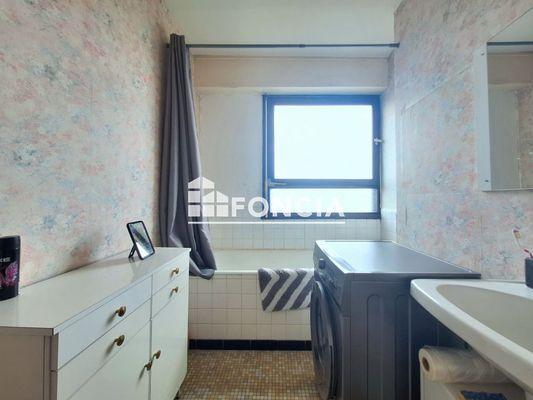 À vendre Appartement 5 pièces 87.55 m² - Golbey 88190