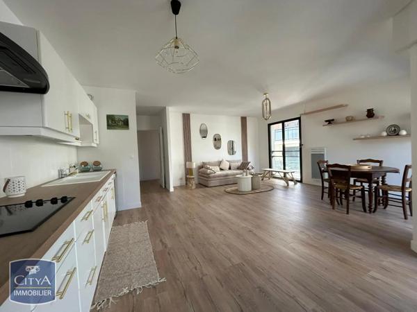 Appartement à louer 3 pièces 68.59m² Brive-la-Gaillarde (19100)