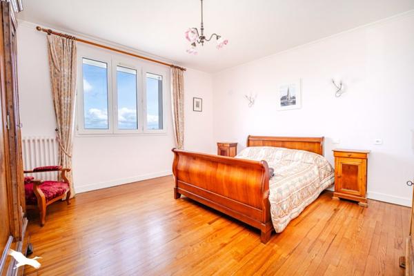 Maison à vendre |  Lanvéoc |  13 pièces | 220 m²