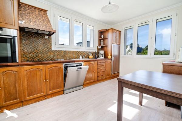 Maison à vendre |  Lanvéoc |  13 pièces | 220 m²