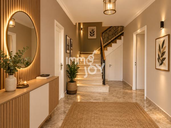 Grande maison familiale T7 de 248 m² avec garage de 50 m² et potentiel locatif !