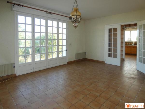 Maison avec vie de plain-pied située proche des commodités