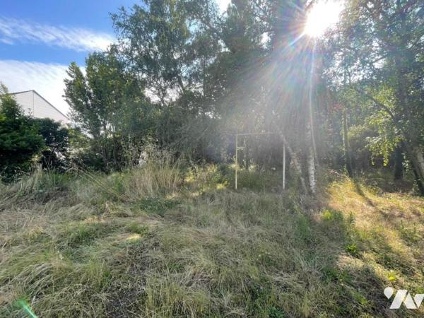 TERRAIN A BÂTIR 1850 M²