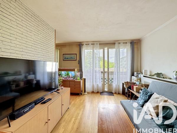 Appartement à vendre 3 pièces 53 m² Le Mesnil-le-Roi
