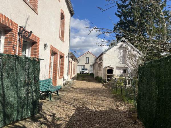 Maison à vendre |                                       Cellettes |                                        10 pièces  |  280 m²