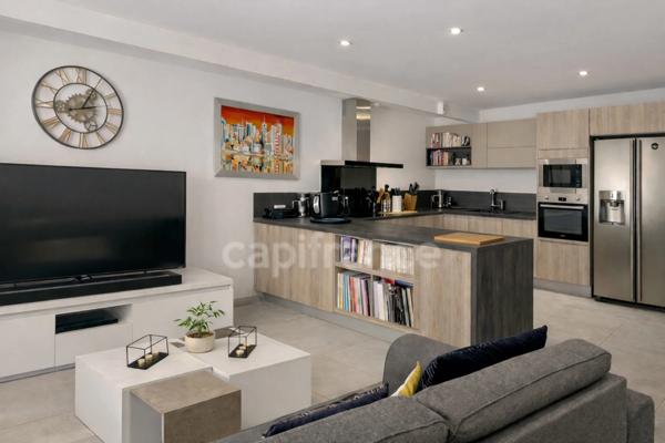 Dernier étage – Grand duplex T4 de 147 m² avec parking – Cuisine coup de cœur ✨