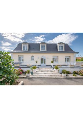 Maison à vendre 10 pièces 367 m² Melun