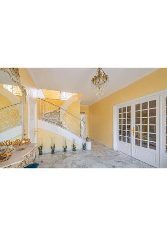 Maison à vendre 10 pièces 367 m² Melun