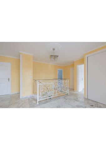 Maison à vendre 10 pièces 367 m² Melun