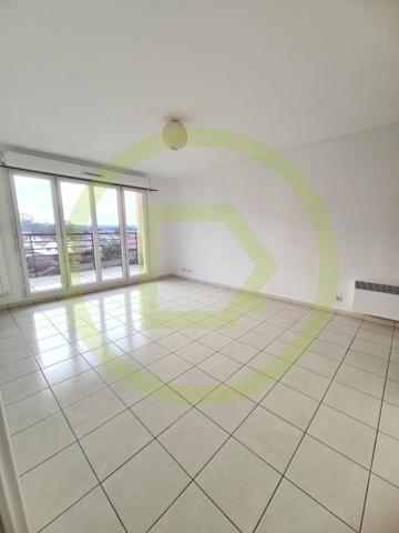 Appartement à VIGNEUX SUR SEINE (91270)