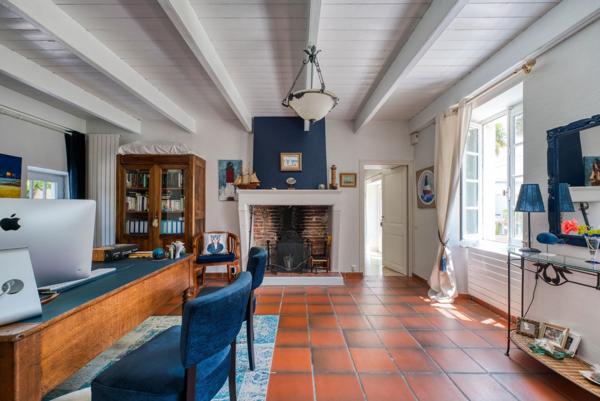 Propriété de Charme à proximité immédiate de La Rochelle