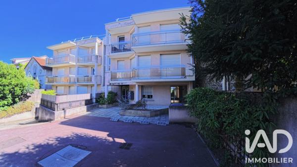 Appartement à vendre 4 pièces 106,23 m² Suresnes