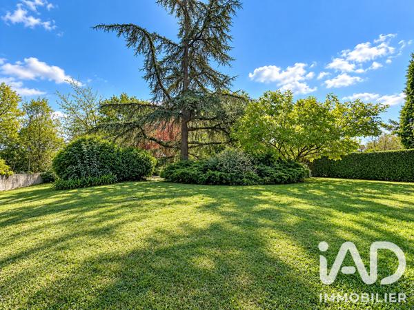 Maison à vendre 9 pièces 184 m² Boussy-Saint-Antoine