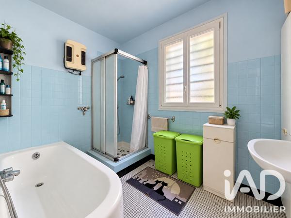 Maison à vendre 9 pièces 184 m² Boussy-Saint-Antoine