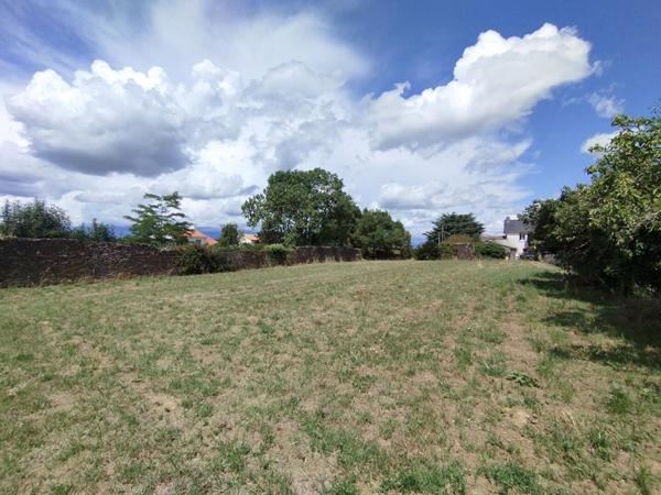 Terrain 846m², Saint Julien de Concelles (44450)