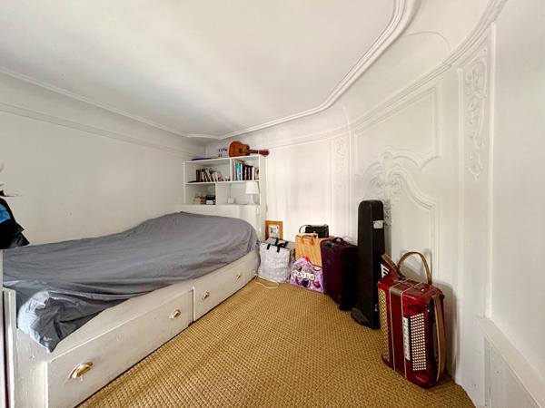 Vieux Lille, dans un hôtel particulier, magnifique Duplex, 3 chambres et terrasse Lille Vieux Lille, dans un hôtel particulier, magnifique Duplex, 3 chambres et terrasse Lille