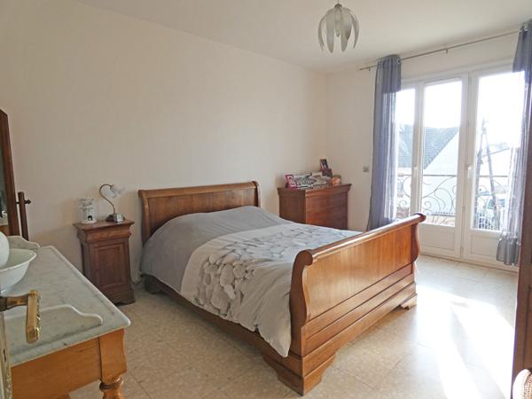 Maison Gagny 10 pièce(s) 200 m2