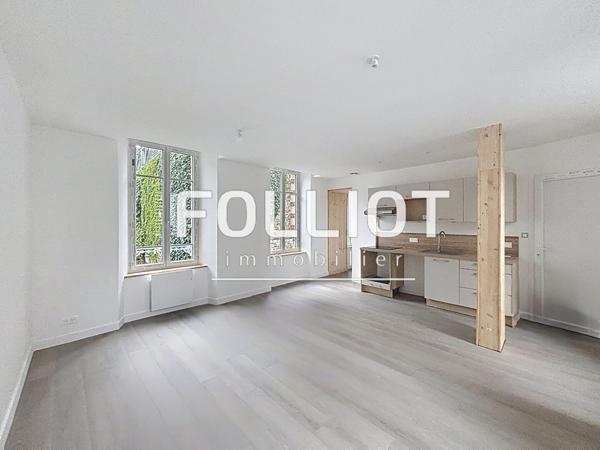 Appartement Coutances 2 pièce(s) 49 m2