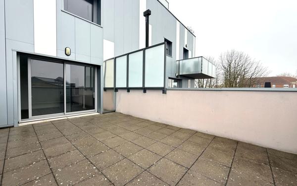 Appartement à louer    2 pièces •  Armentières