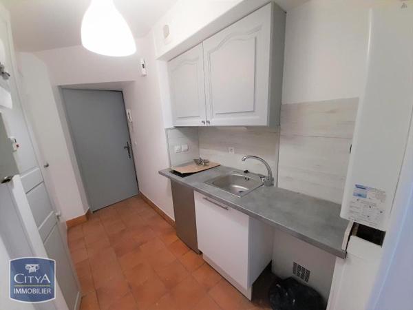 Appartement à louer 2 pièces 38.1m² Château-Thierry (02400)