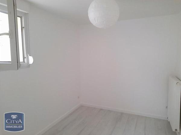 Appartement à louer 2 pièces 38.1m² Château-Thierry (02400)