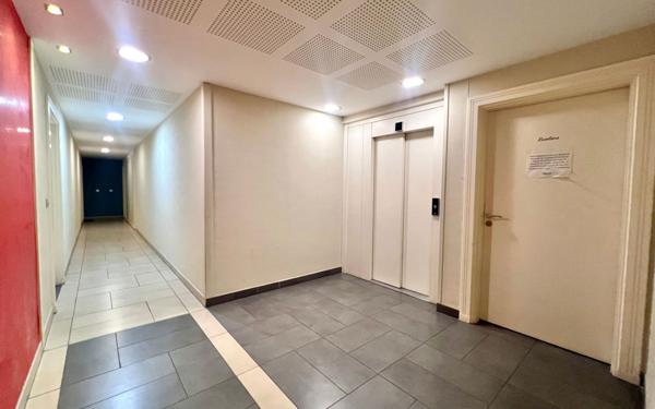 Appartement à vendre    3 pièces • 65,47 m2 Béziers