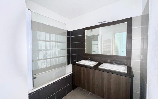 Appartement à vendre    3 pièces • 65,47 m2 Béziers