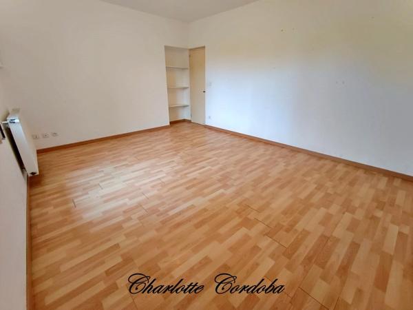🏡 Quand le charme rencontre le potentiel. Votre futur chez-vous à Sérignac-sur-Garonne