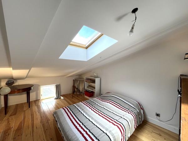 Maison 8 pièces - 245 m² Exclusivité efficity