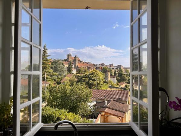 Maison de 5 chambres avec vue sur le centre médiéval de Gourdon